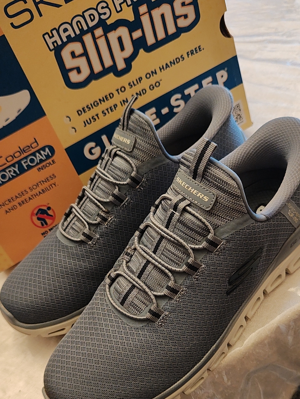 Skechers Men's Gray Slip-On Mesh Athletic Sneakers Size 8